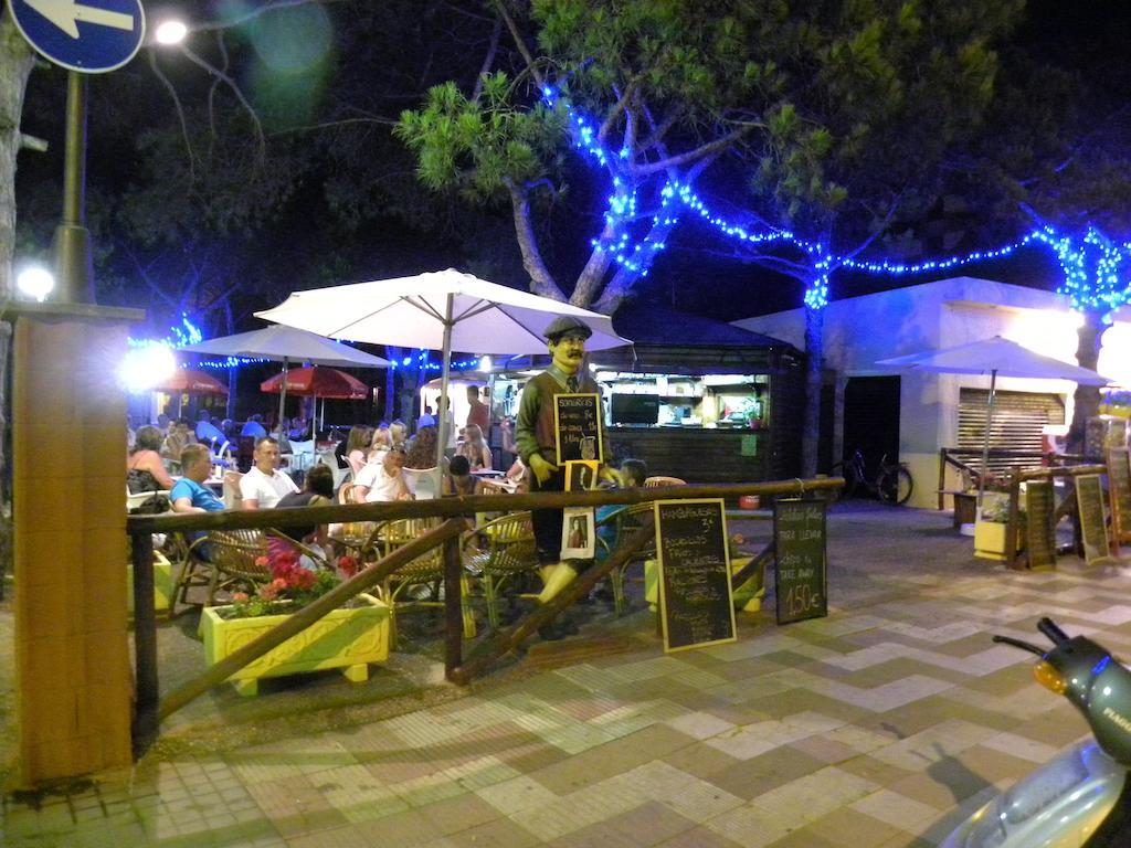 Camping Sabanell Blanes Exterior photo